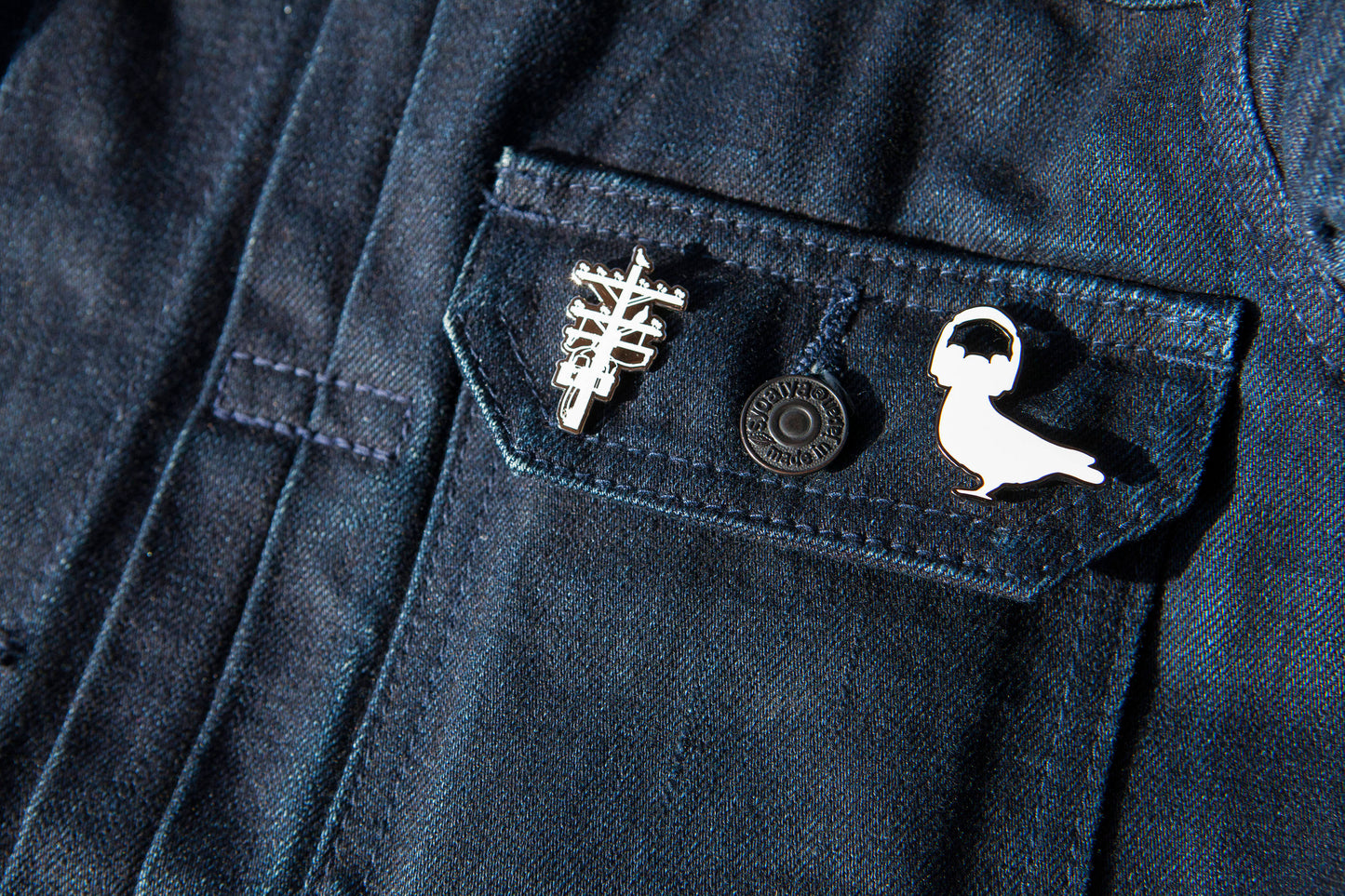 Pigeon Tree Pin- Pigeon With Headphones White and Black Nickel