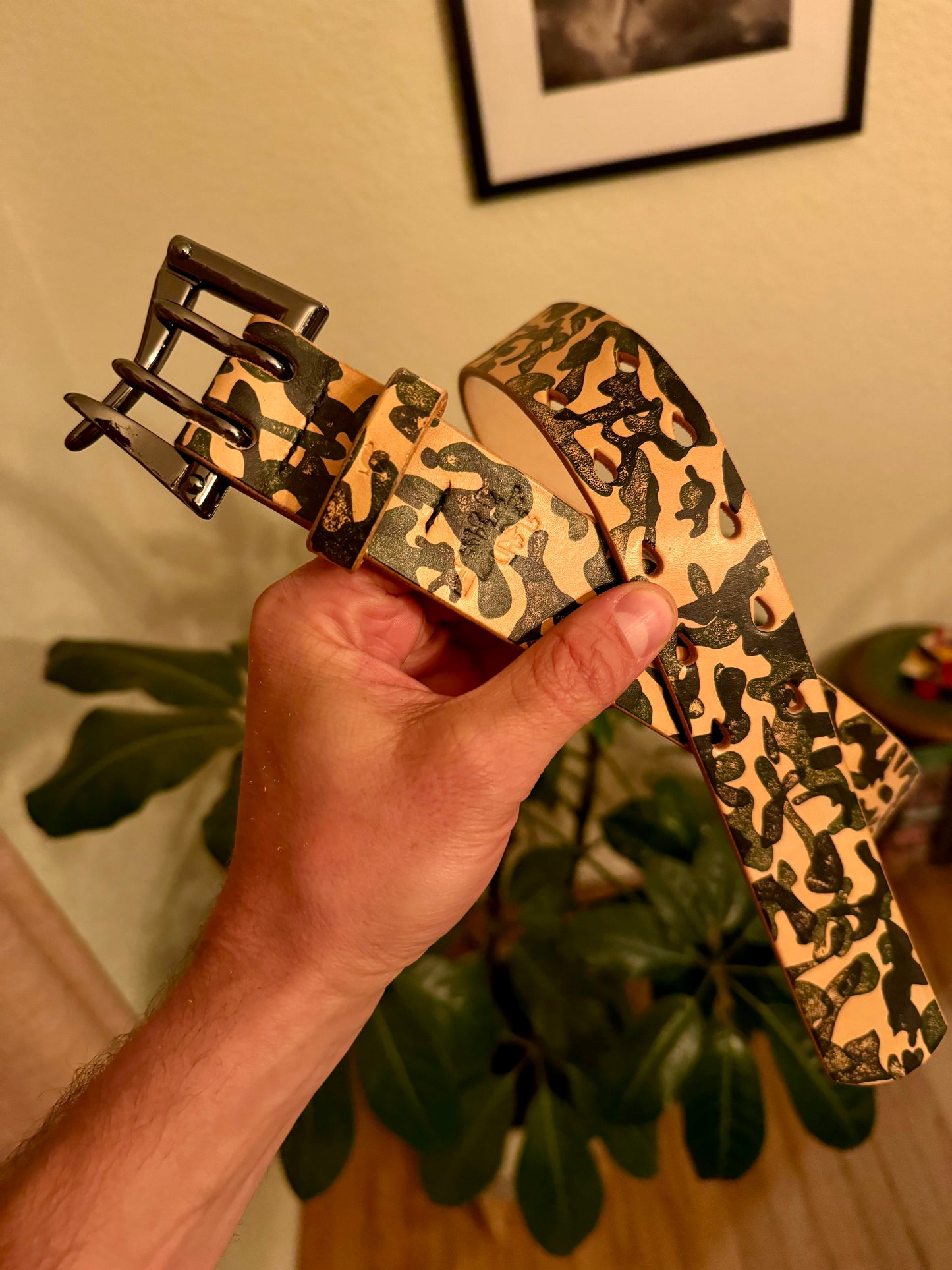 36" Hand-printed Camo on Natural Hermann Oak Vegtan with Black Plated Double Prong Japanese Quick Release