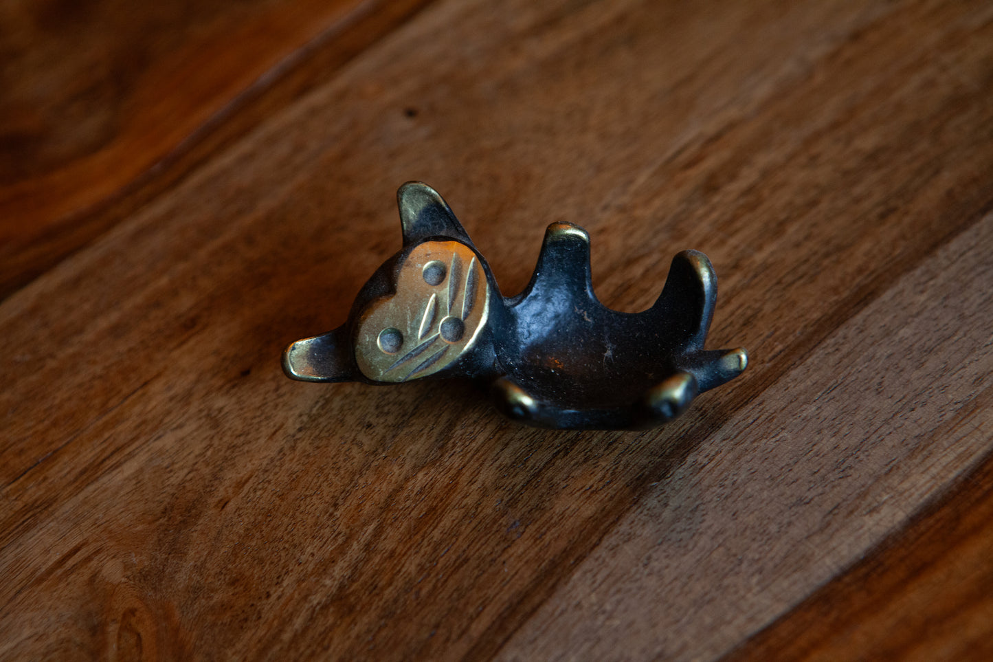 Walter Bosse Pipe Holder Cat #1