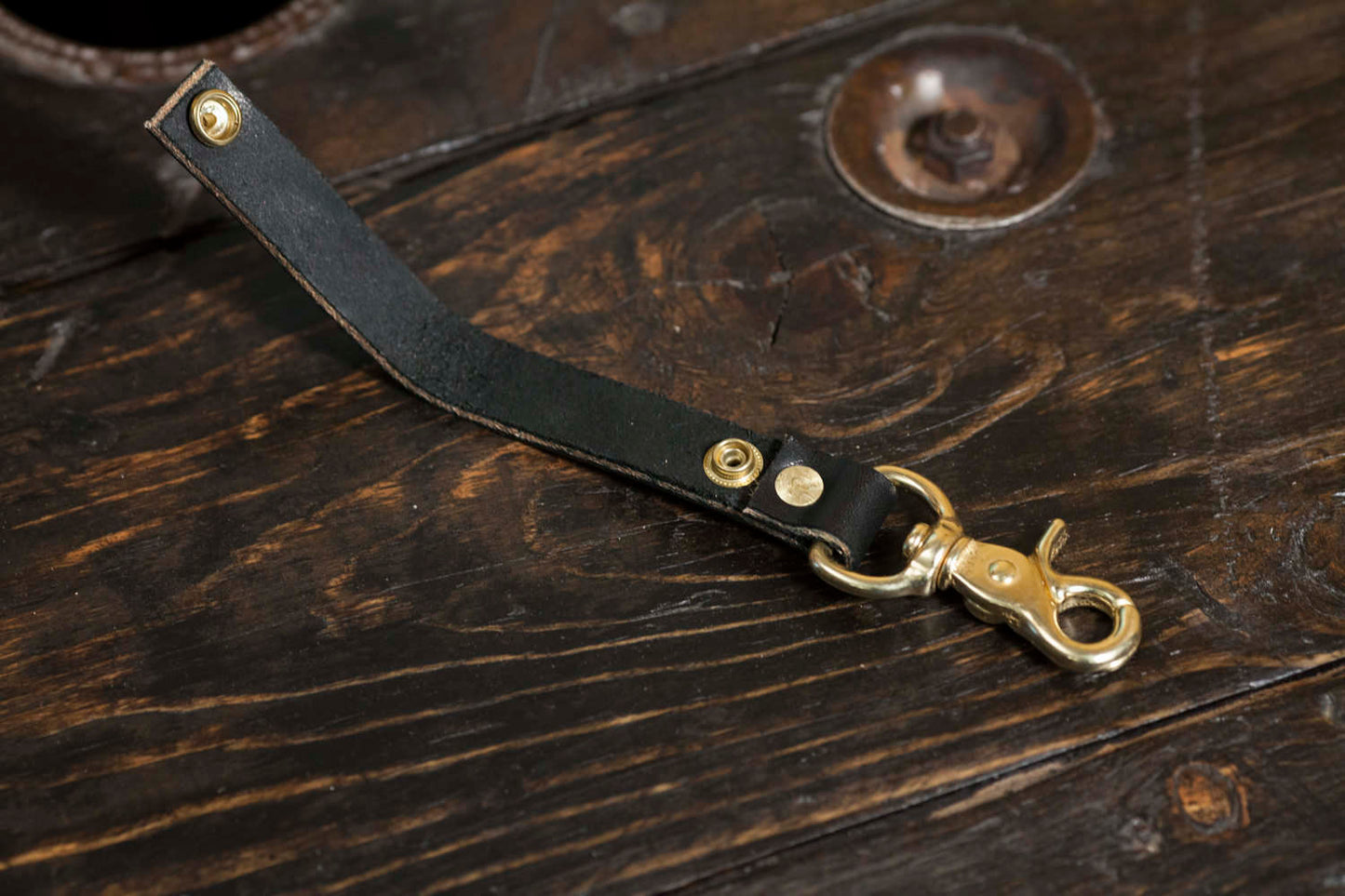 Black English Bridle Leather Belt Loop With Brass Scissor Snap Keychain
