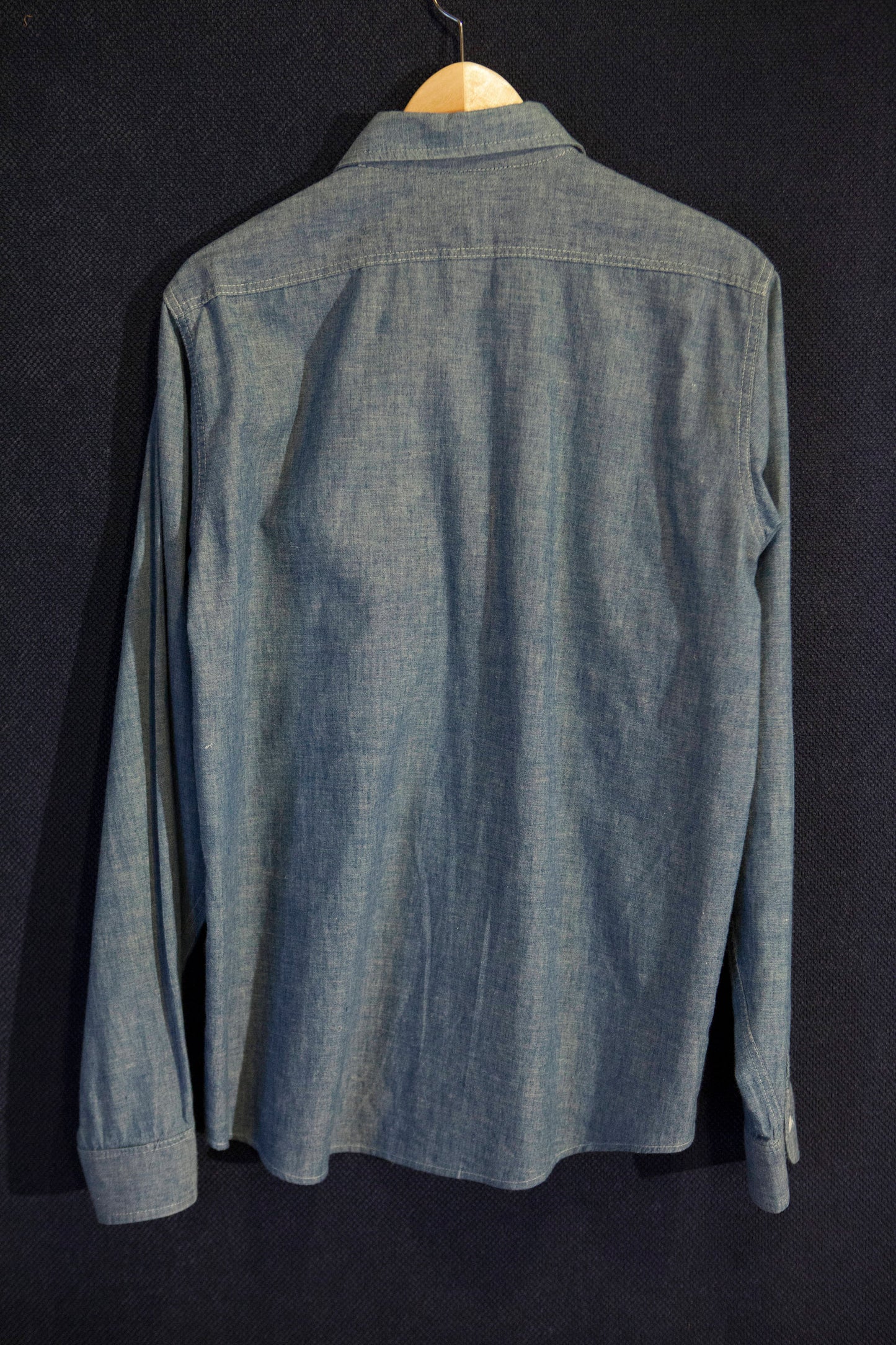 Vintage Osh Kosh B'Gosh 100% Cotton Chambray Workshirt with Acorn Pockets and Pen Holder Size Large